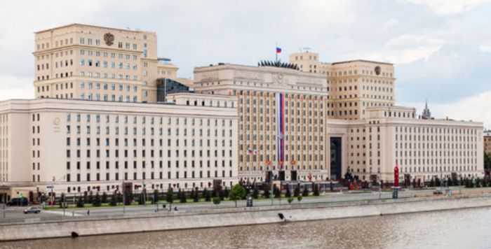 Putin Sending 150,000 Troops To Syria And A Look At Russia's New Massive War Room Pictures 005