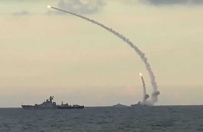 Russia Launches Cruise Missiles Against Isis In Syria Pics