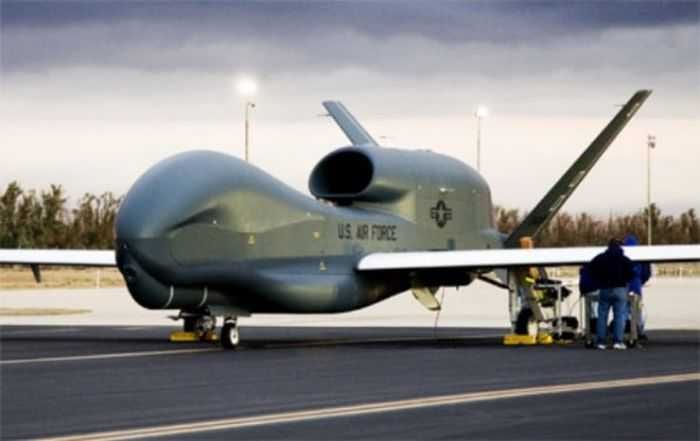 Meet The Air Force Rq4B Global Hawk  America's Biggest Uav Pictures 002