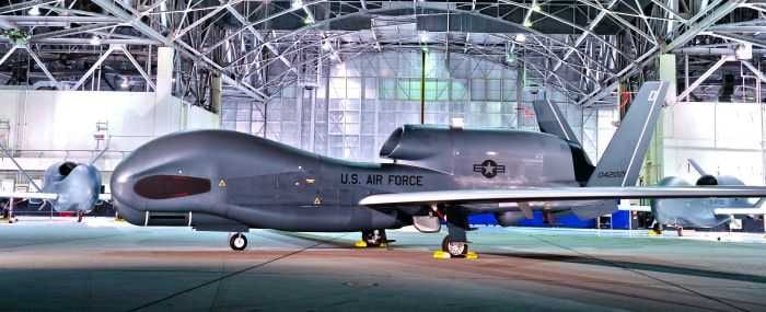Asip Block 30M Rq4B Global Hawk Glamour Shoot At Edwards Hangar