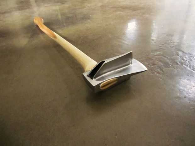 How To Make The Cross Bladed Axe 1