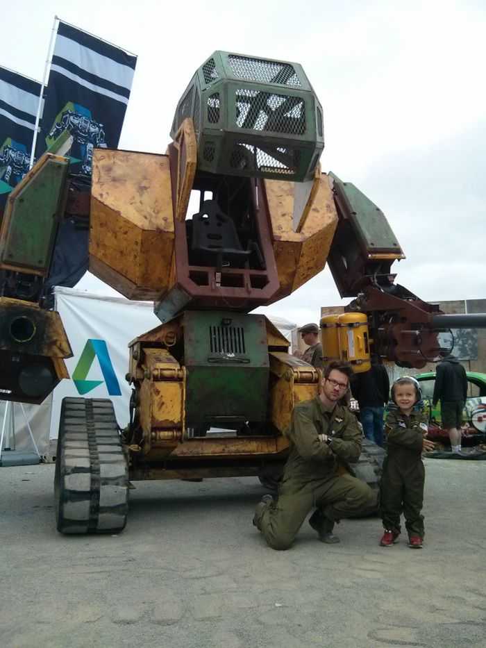 There Is Going To Be A Usa Vs Japan Megabot Duel  Yes This Is Real Pictures 005