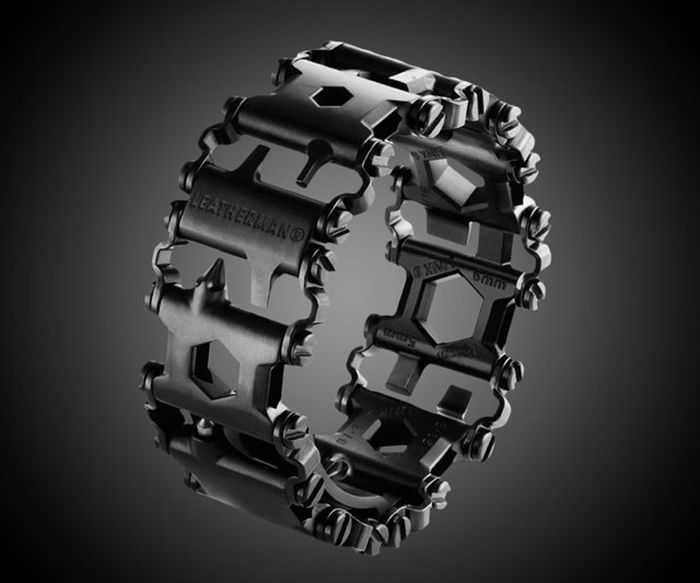 Leatherman Tread Bracelet The Travel Friendly Wearable MultiTool Pictures 002