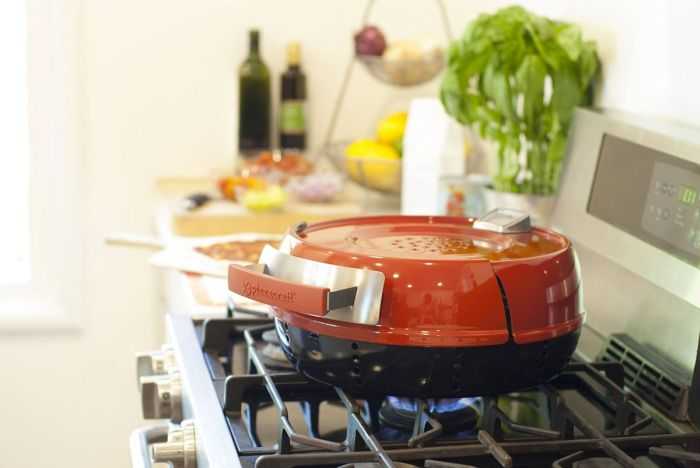 The Pizzeria Pronto Stovetop Pizza Oven Pictures 002