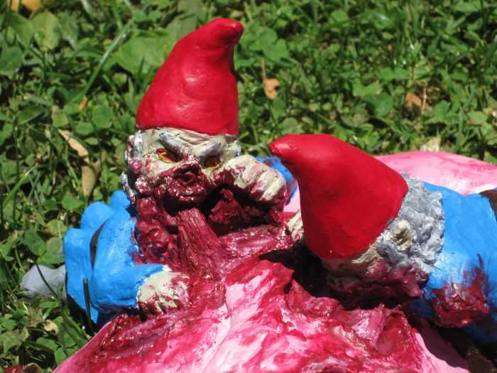 Zombie Gnomes  Bye Bye Birdie Pictures 004