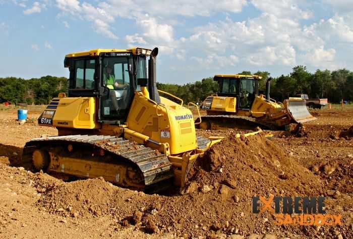 Extreme Sandbox  Drive Heavy Equipment And Smash Cars 002