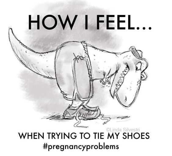 Pregfunny Tryingtotieshoes