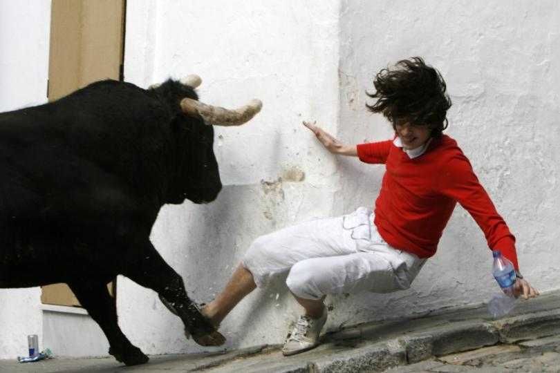 Unbelievable Photos Grabbing Death By The Horns