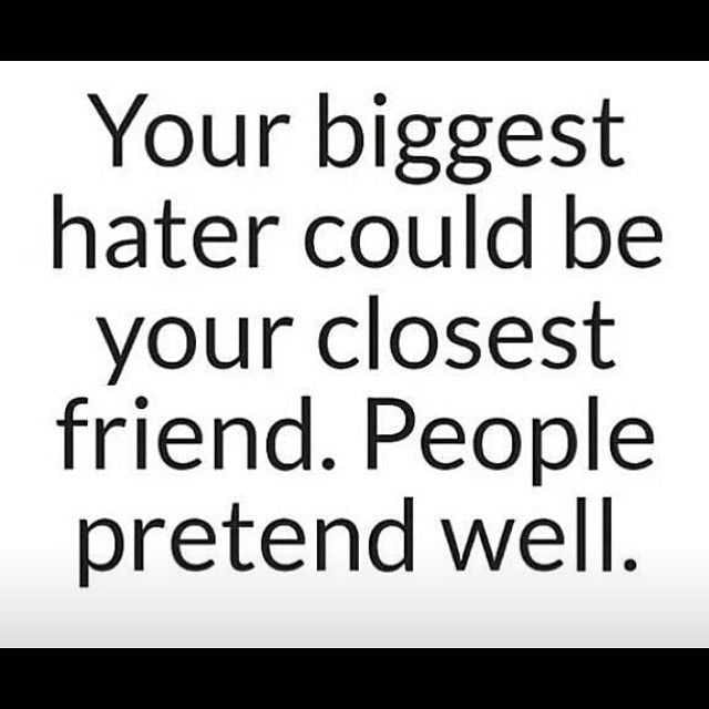 Funny Social Share Quotes  Pretenders
