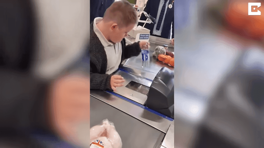 Boy With Downs Syndrome Invited To Scan At Supermarket 0 44 Screenshot