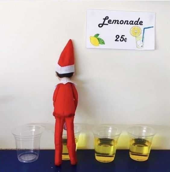 Funny-Elf-Lemonade Clever Elf On The Shelf Ideas Peeing In Cut Lemonade