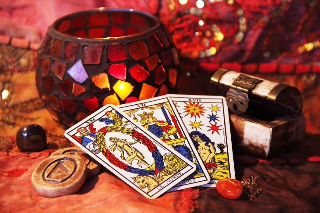 Clairvoyance-4896472_1280 Funny Short Stories For Adults About Kids Predicting The Future