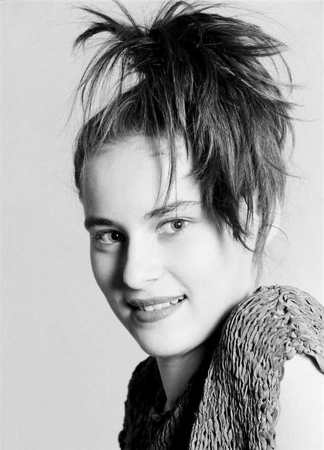Young Melania Trump 16 Photo