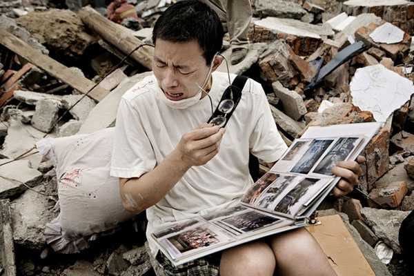 Touching Pictures  Treasure Found After Disaster