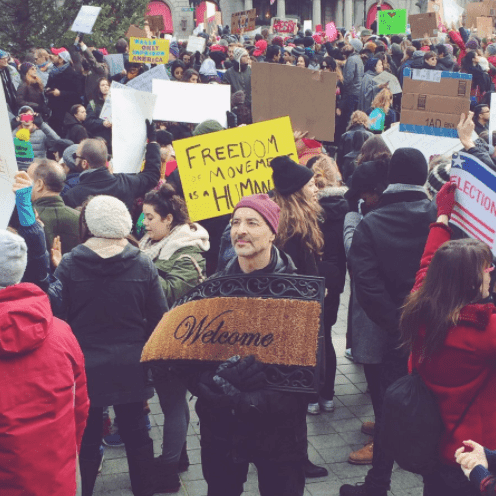 Tumblr_Oknkvbxbvm1Qa4L1Ko3_500 Funny Protest Signs Freedom Movement