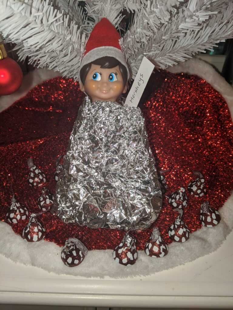 2020-Elf-On-The-Shelf-Hershey 2020 Elf On The Shelf All Wrapped Up