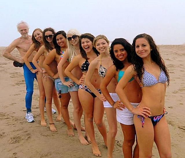 30 Awesome Photo Bombs