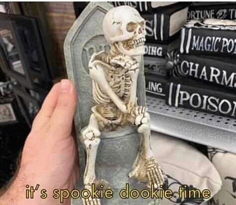 30 Awesome Memes From This Past Halloween 