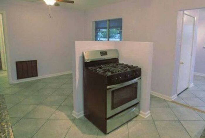 30 Funny Home Designs That Make Absolutely No Sense