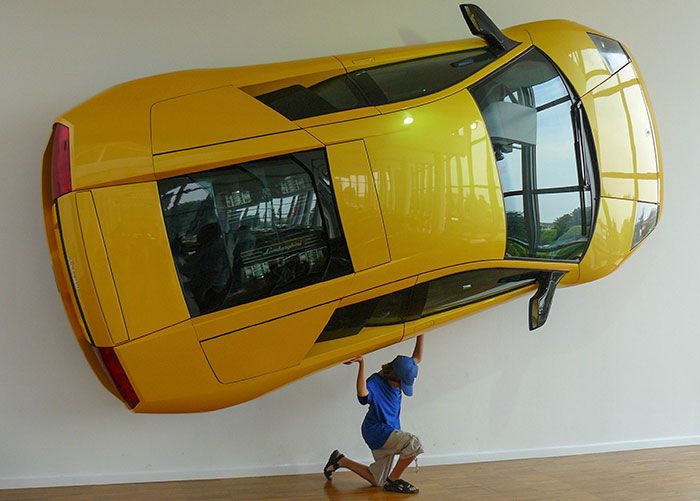 32 Super Funny Pictures People Took At Museums&Nbsp;