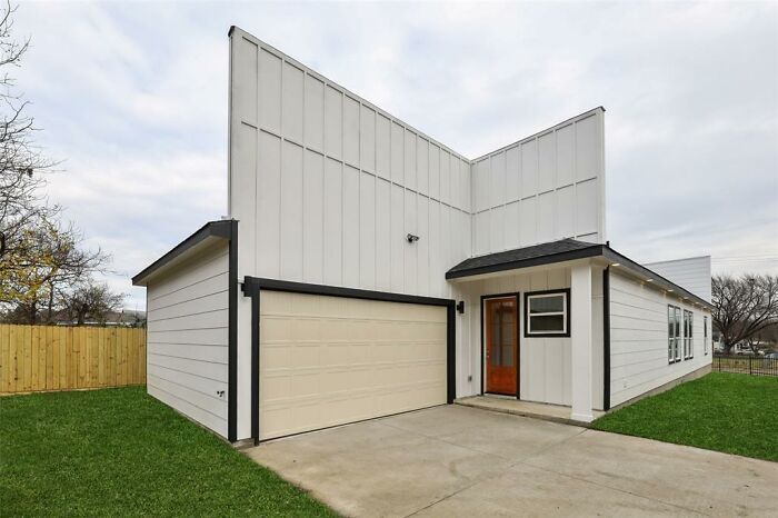 30 Funny Home Designs That Make Absolutely No Sense