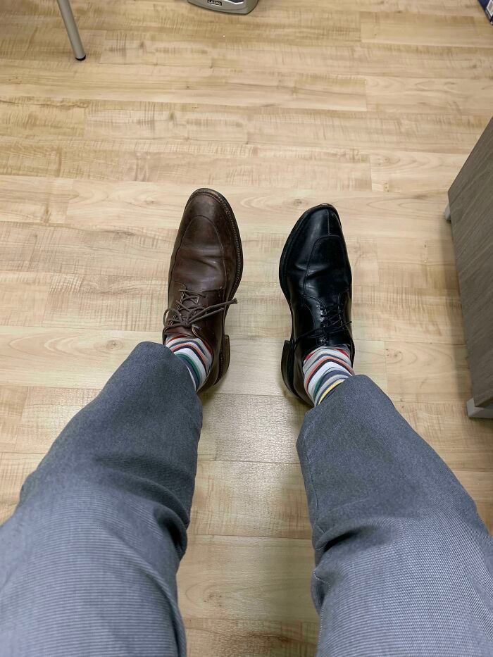30 Heartbreaking Pictures Of People Having A Really Bad Day At Work