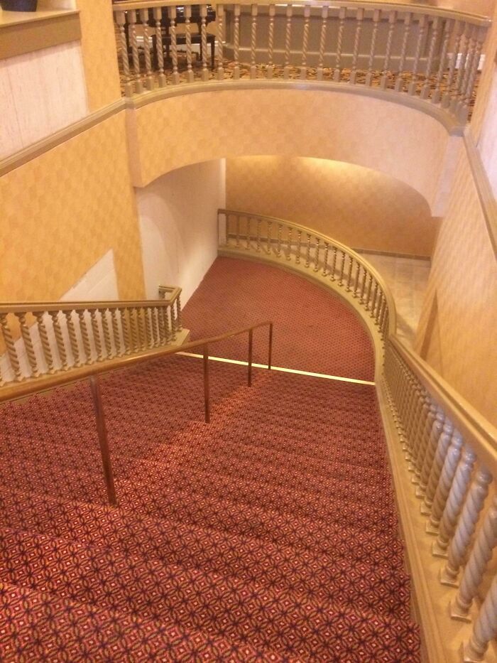 30 Insanely Stupid Real World Designs You Have To See