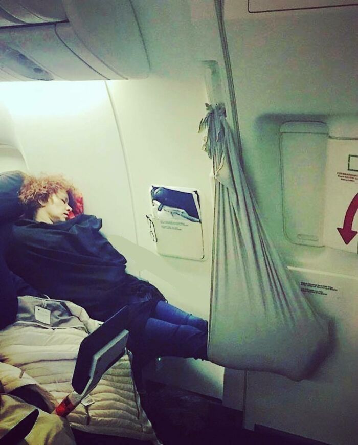 30 Of The Absolute Worst Airport Passengers In The World