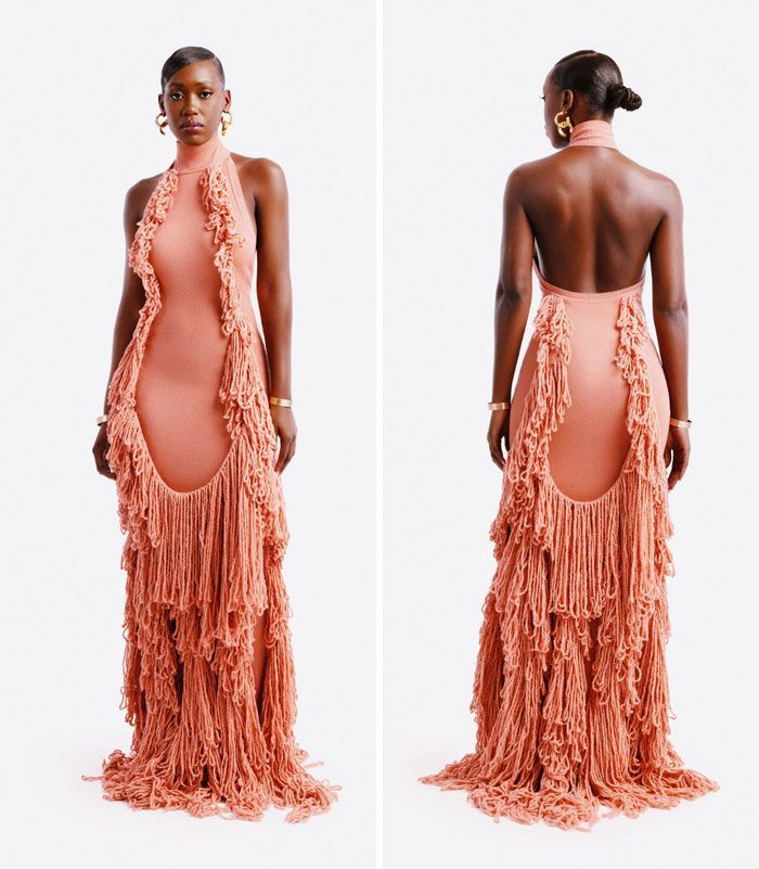 30 Hideous Dresses That Should Have Never Been Made