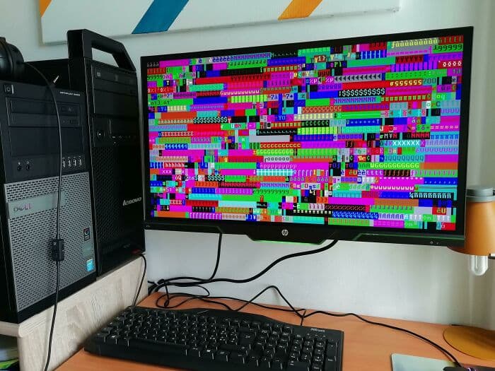 33 Awesomely Funny Software Malfunctions
