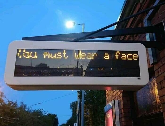 33 Awesomely Funny Software Malfunctions