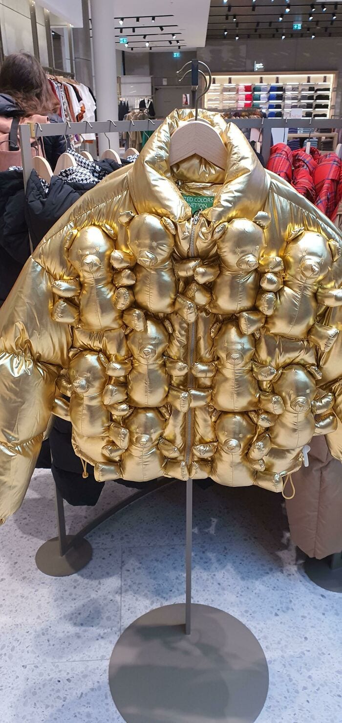 30 Of The Worst Fashion Fails You've Ever Seen And They’re Hilarious 