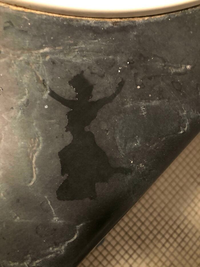 30 Extreme Times People Experienced A Serious Case Of Pareidolia I