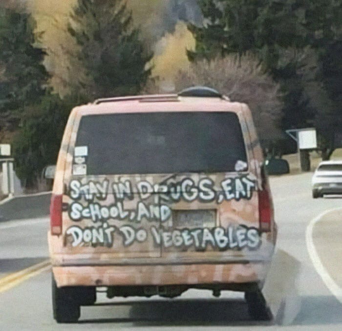 30 Epic Signs That Are So Funny They Don't Even Seem Real 