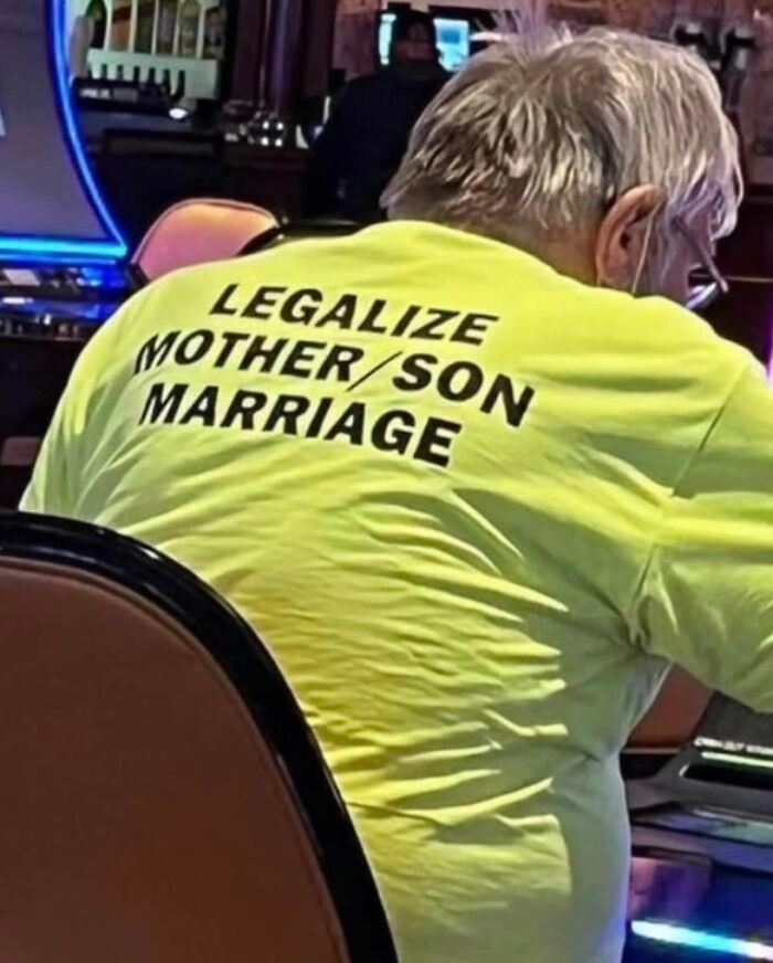 30 Horrendous Tshirts That People Were Shamelessly Wearing In Public