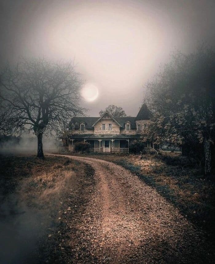 30 Amazing And Breathtaking Abandoned Locations