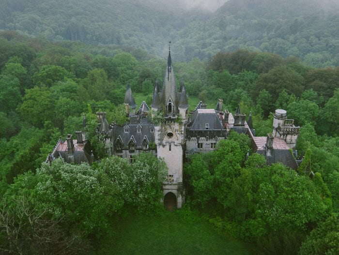 40 Of The Most Beautiful Historic Castles 