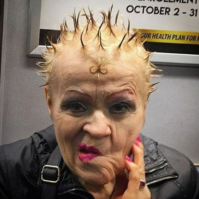 30 Times People Were Spotted With Hideous Hairdos