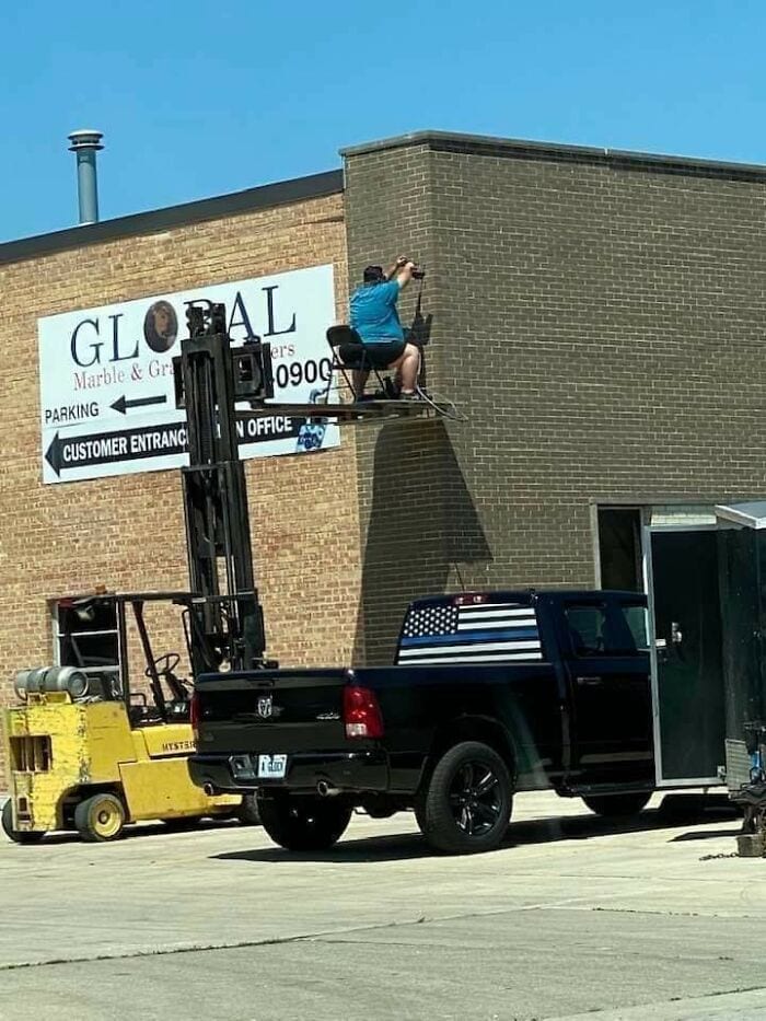 30 MindBlowing Times Safety Regulations Were Completely Ignored