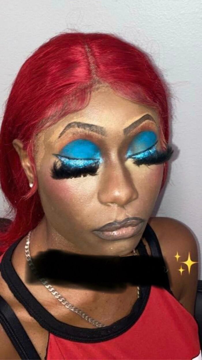 50 Hideous Times Makeup Artists Messed Up