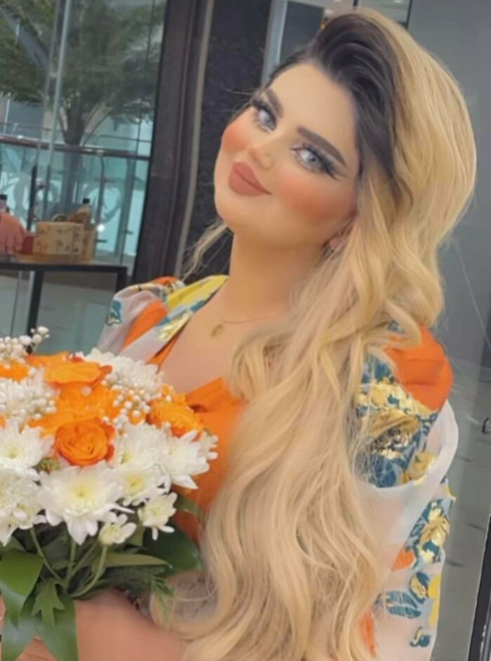 50 Hideous Times Makeup Artists Messed Up