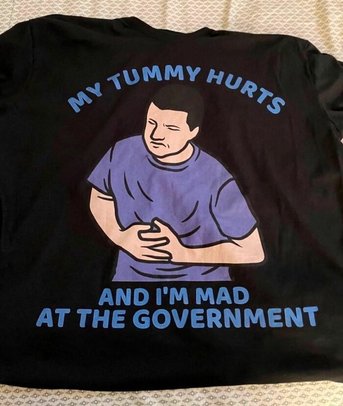 30 Ridiculous And Funny Shirts People Wore In Public