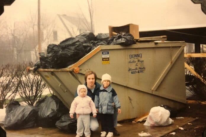 30 ‘Awkward Family Photos' To Cringe At