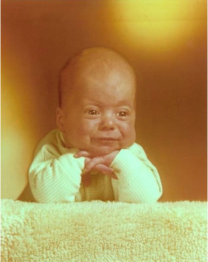 Old Funny Awkward Family Photos 4 62E9062F2D728 700