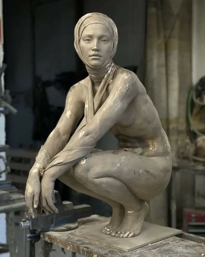 30 Amazing Pictures Of Sculptures That Are Both Breathtaking And Unbelievable 