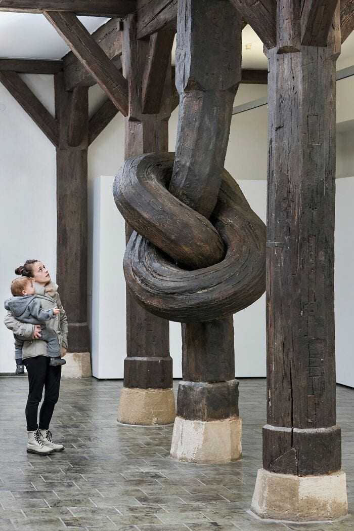 30 Amazing Pictures Of Sculptures That Are Both Breathtaking And Unbelievable 
