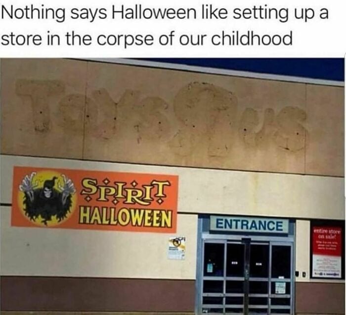 30 Hysterical Festive Memes To Laugh At 
