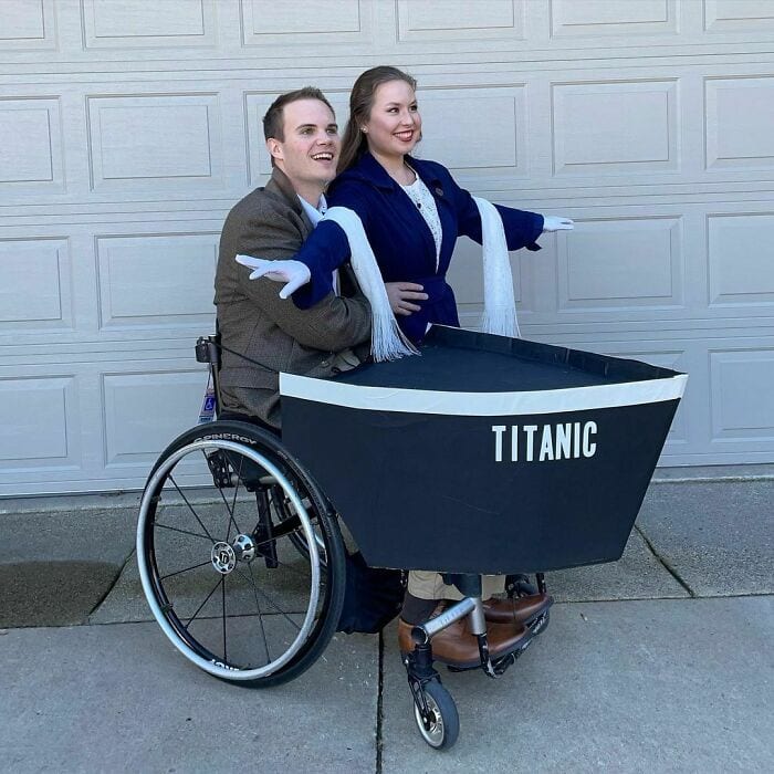 30 Times People With Disabilities Nailed Their Halloween Costumes 