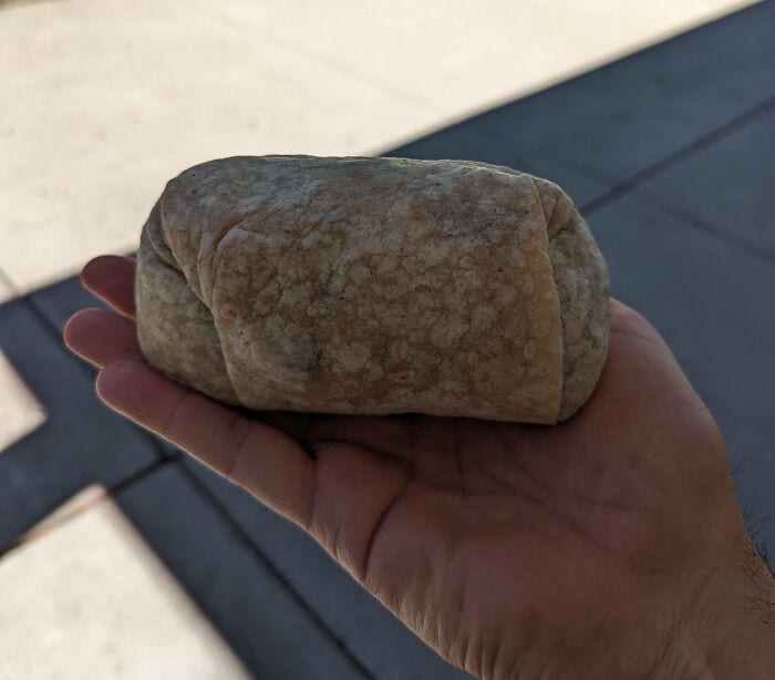 30 Unbelievable Times People Didn't Get What They Paid For