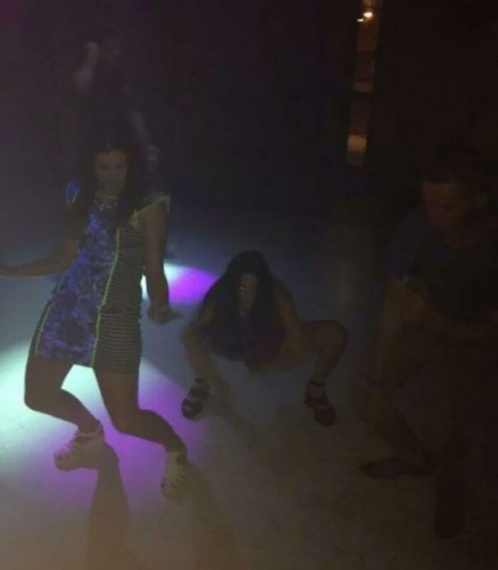 Funny Embarrassing Nightclub Photos 2 635Bcd09E7078 700